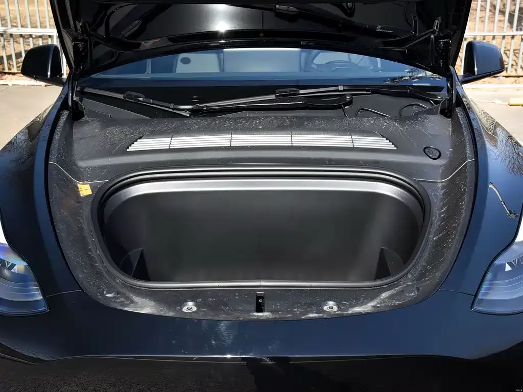 Tesla Model Y 2021 из CN, фото 10