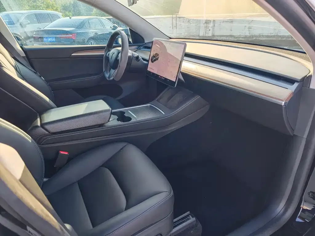 Tesla Model Y 2021 из CN, фото 6