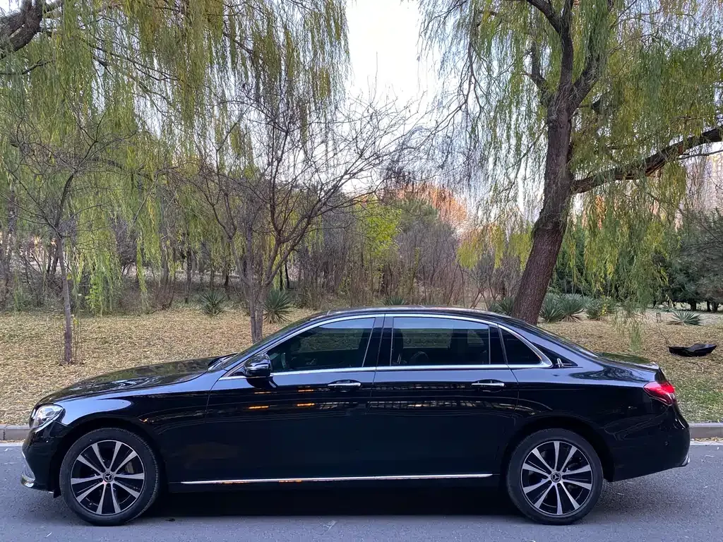 Mercedes-Benz E-Class New Energy 2022 из CN, фото 3