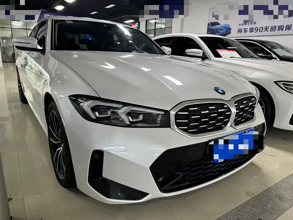 BMW 3 Series 2023 из CN, фото 2
