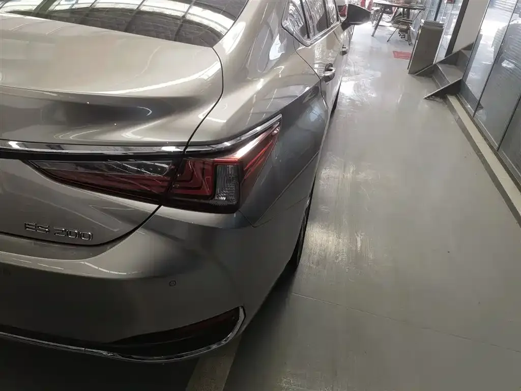 Lexus ES 2022 из CN, фото 8