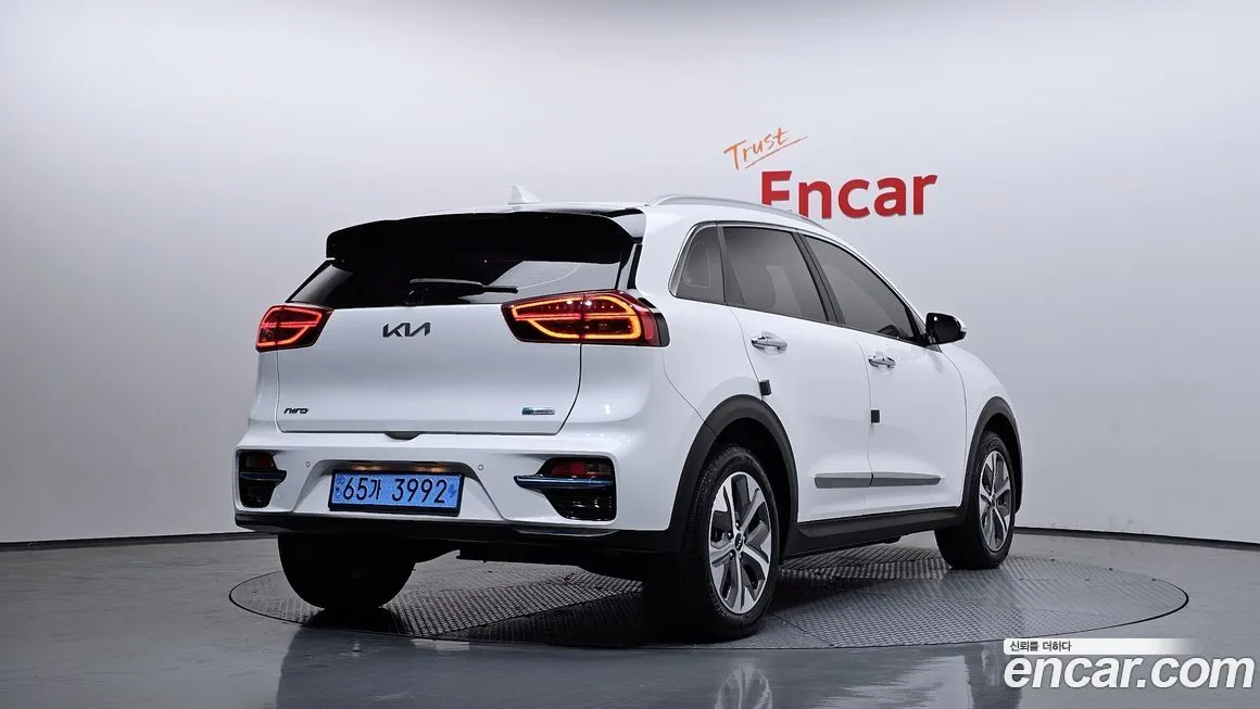 Kia Niro — фото 2