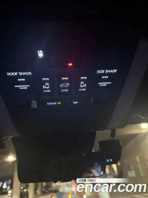 Toyota Alphard — фото 8