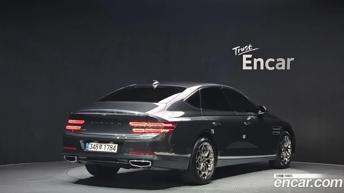 Genesis G80 — фото 2