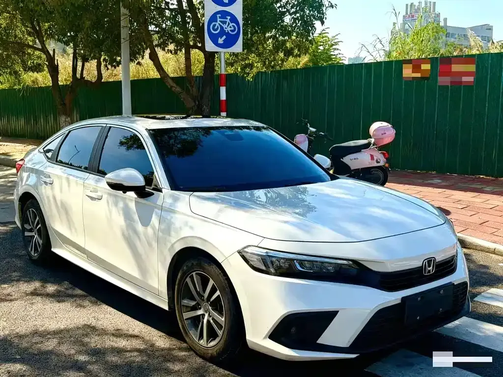 Honda Civic 2023 из CN, фото 3