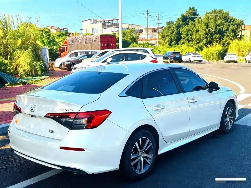 Honda Civic 2023 из CN, фото 4