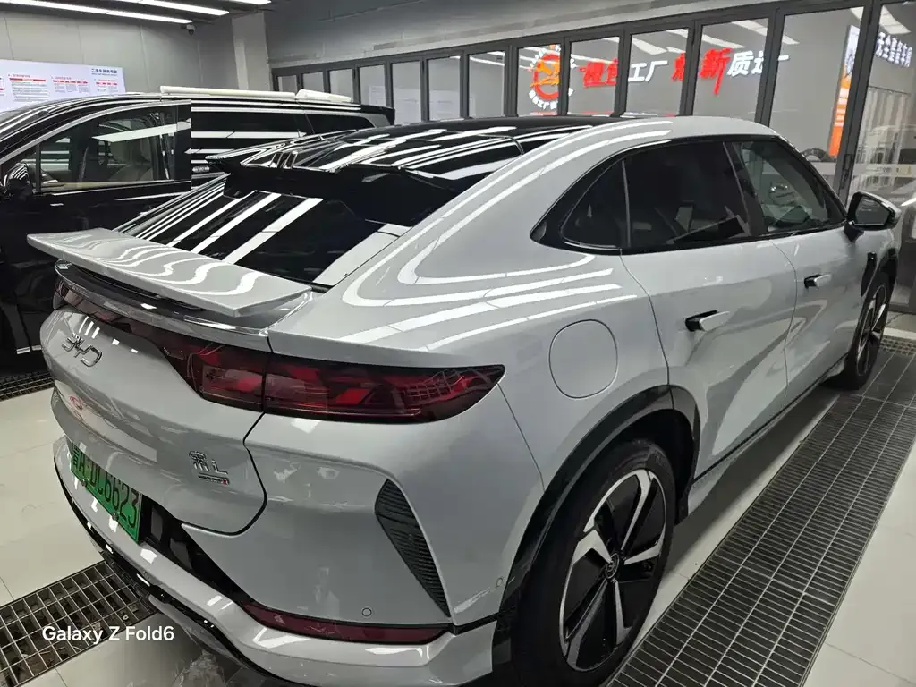 BYD L EV 2025 из CN, фото 10