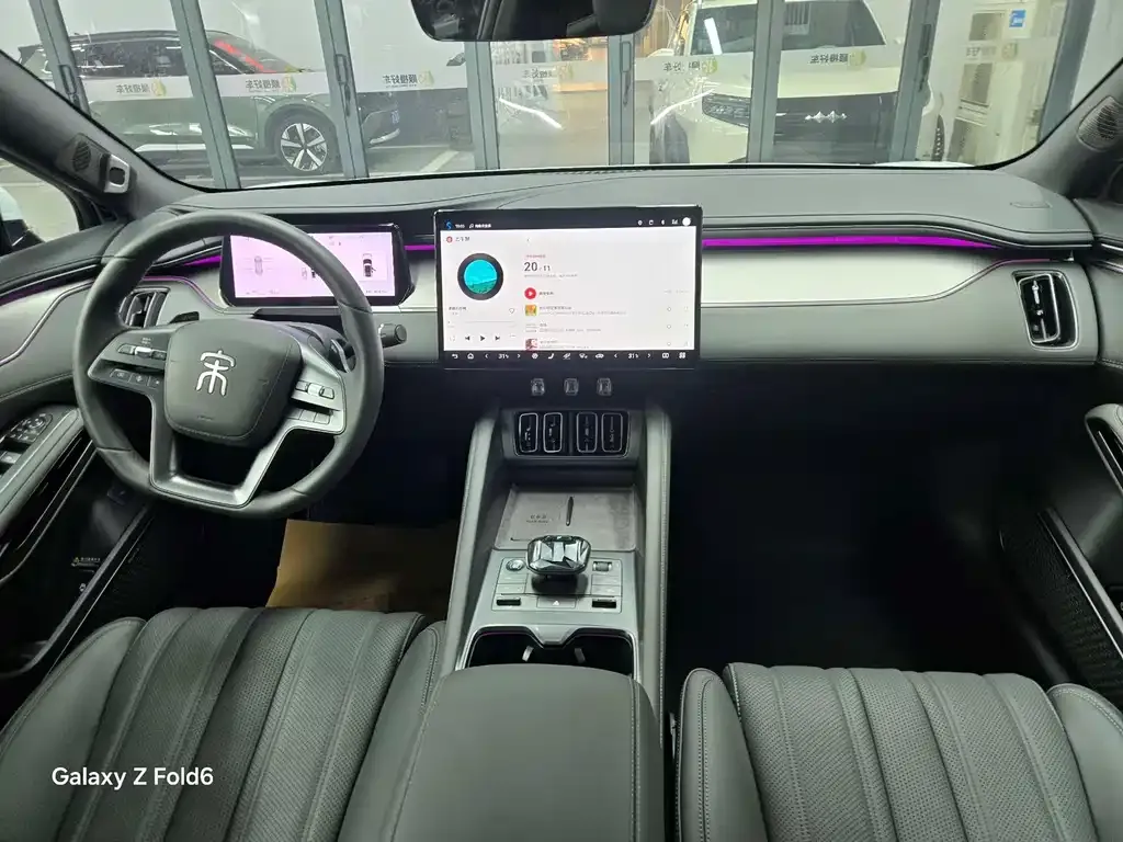 BYD L EV 2025 из CN, фото 6