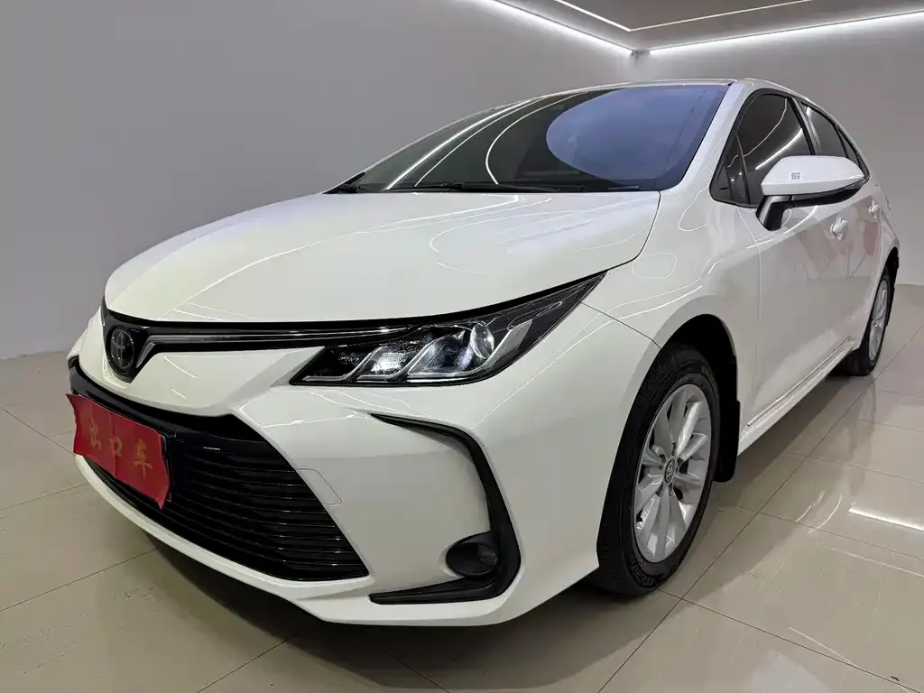Toyota Corolla 2021 из CN, фото 1
