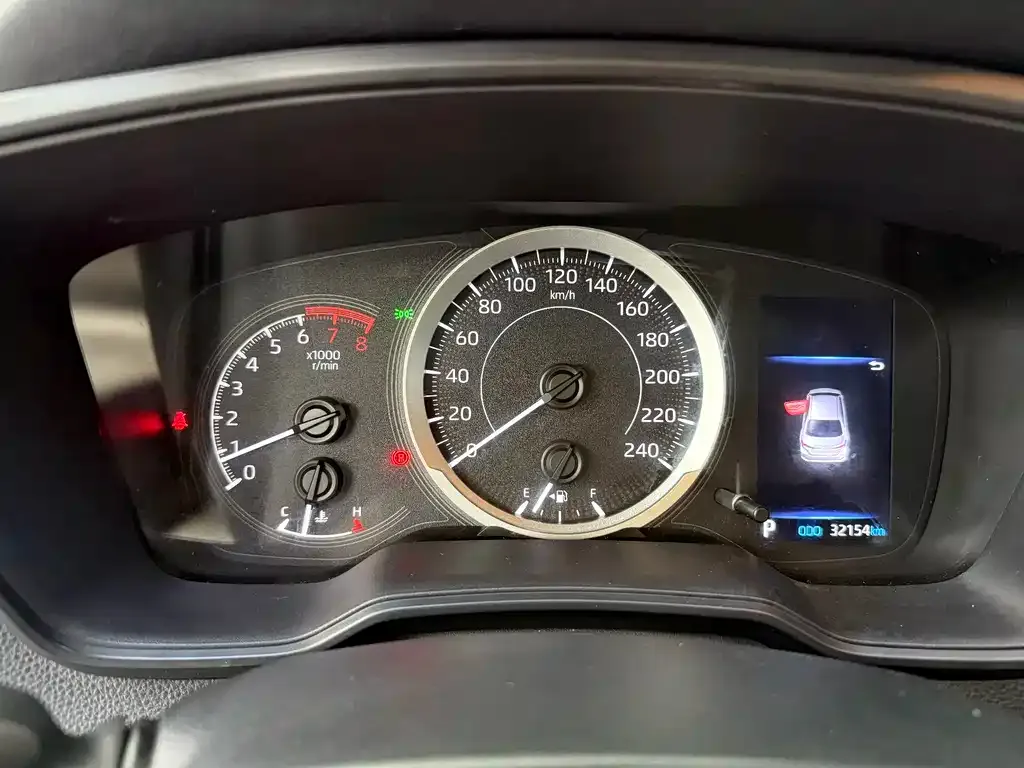 Toyota Corolla 2021 из CN, фото 10