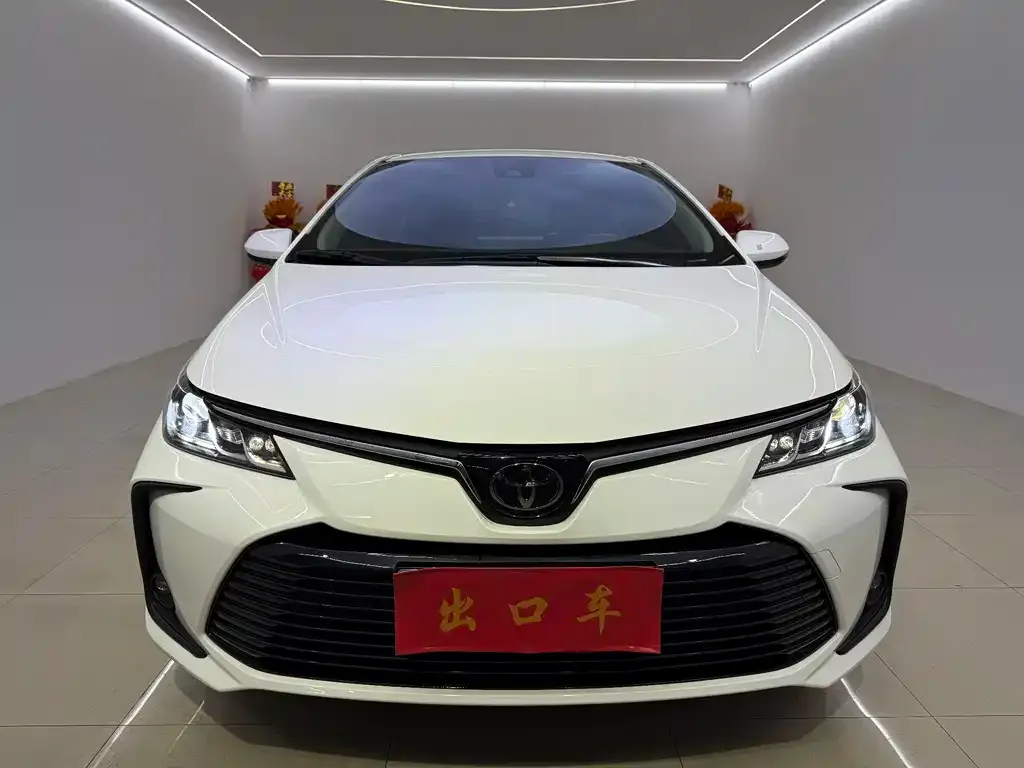 Toyota Corolla 2021 из CN, фото 2