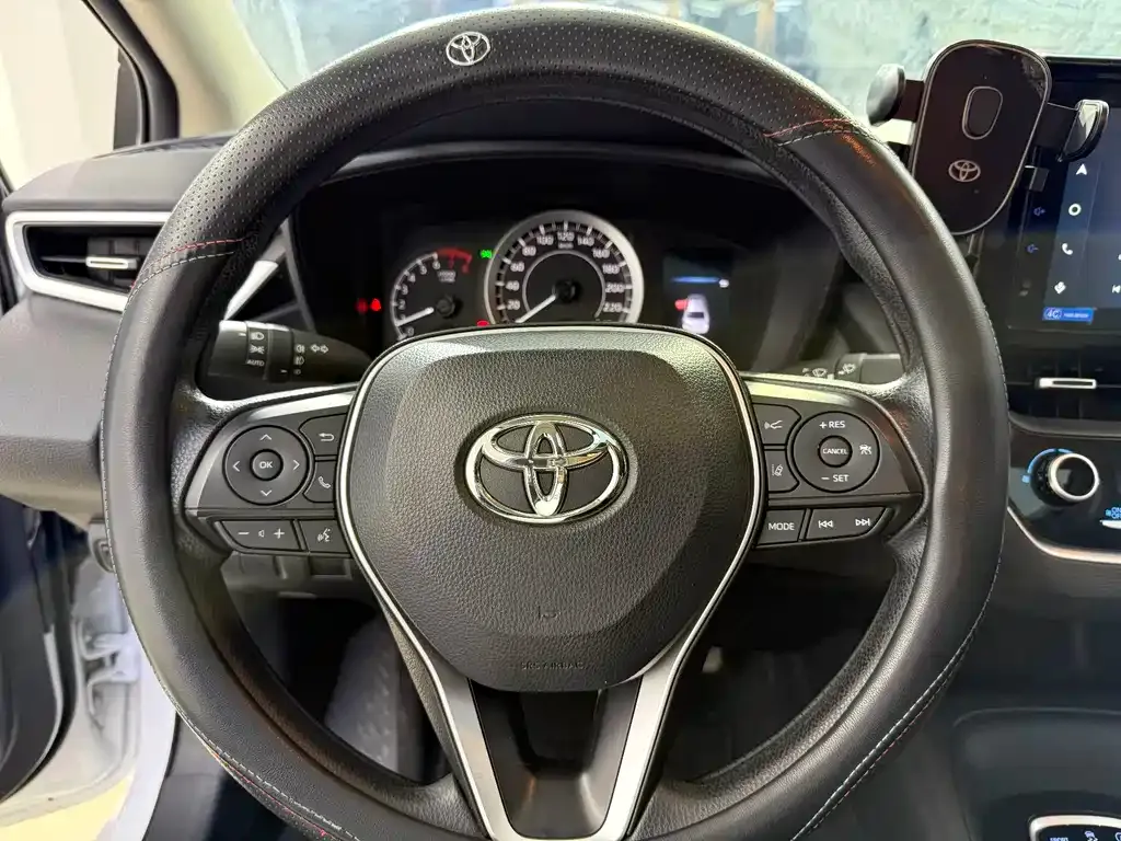 Toyota Corolla 2021 из CN, фото 9