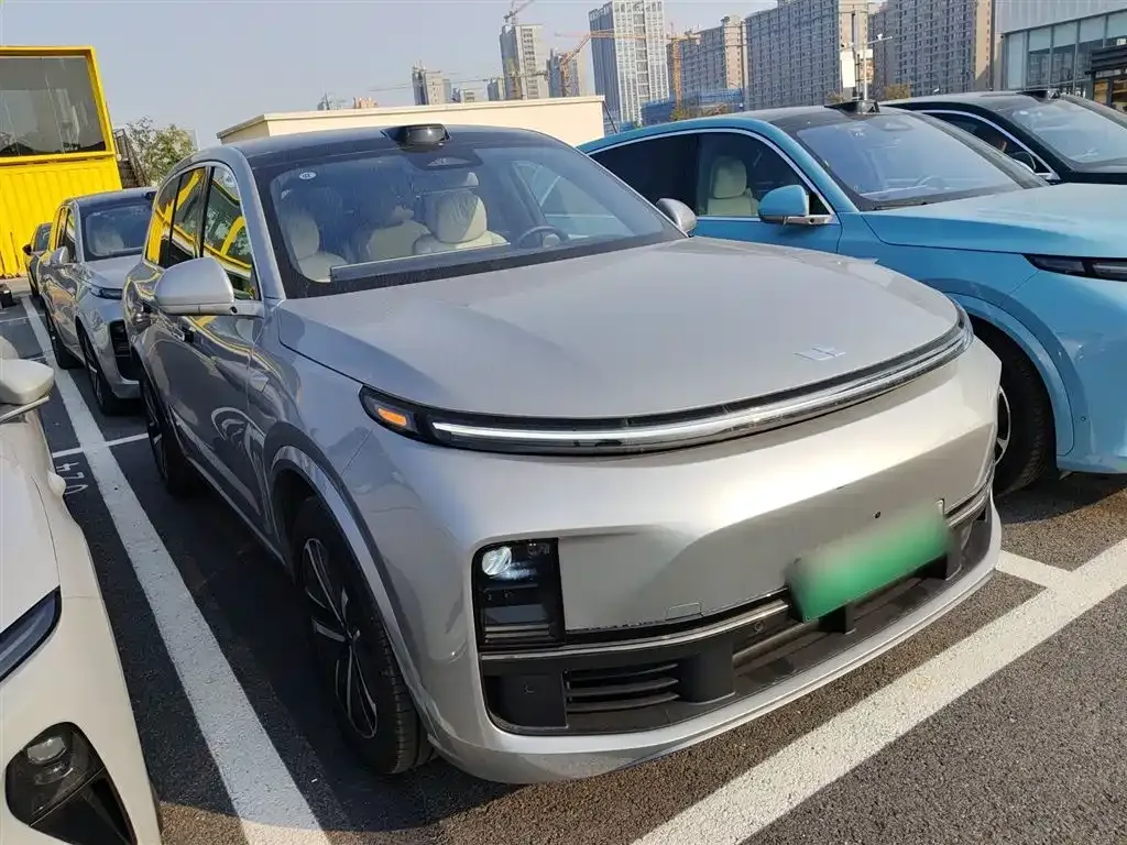 Li Auto L8 2024 из CN, фото 4