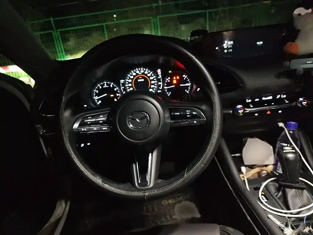 Mazda 3 Axela 2022 из CN, фото 3