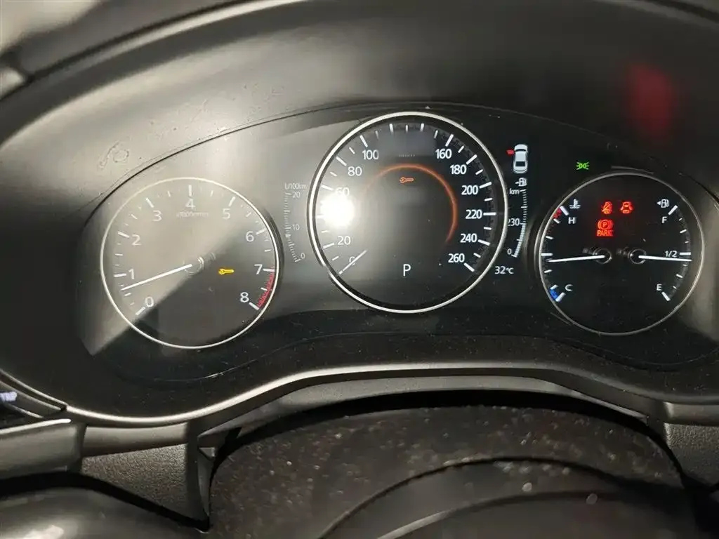 Mazda 3 Axela 2022 из CN, фото 4