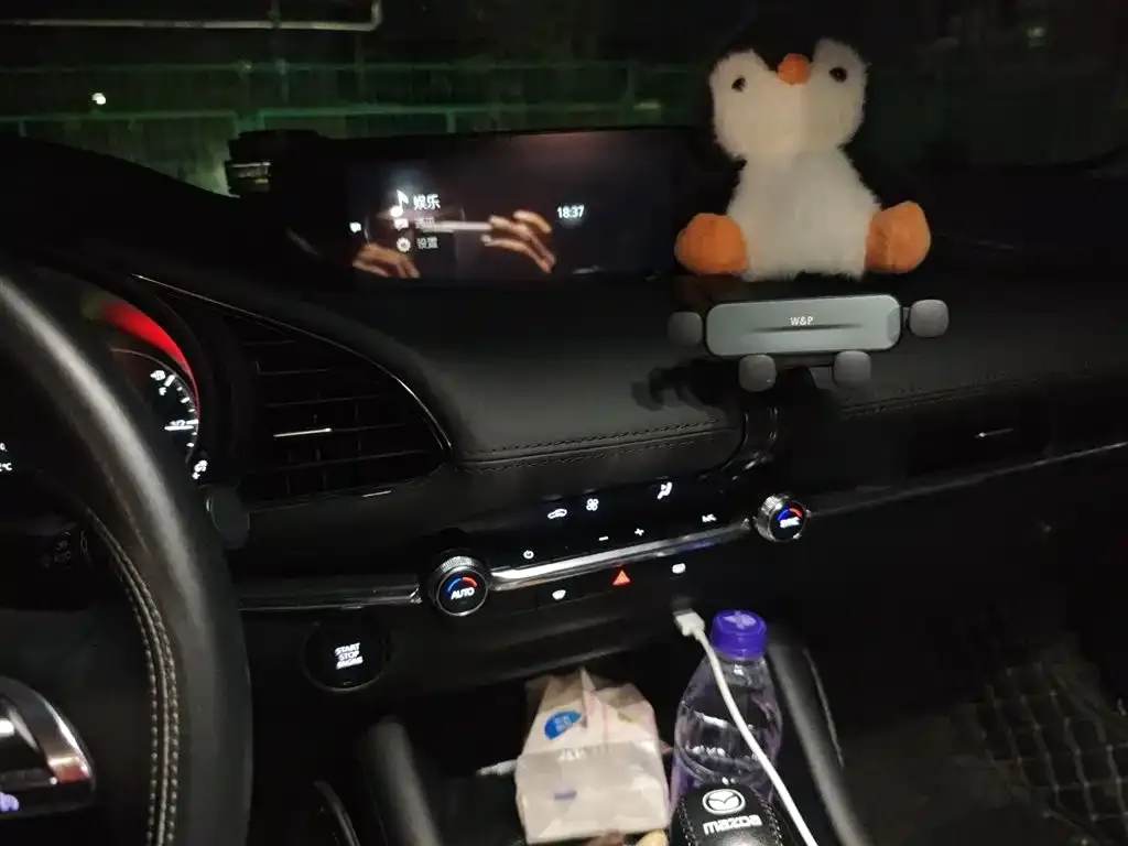 Mazda 3 Axela 2022 из CN, фото 6