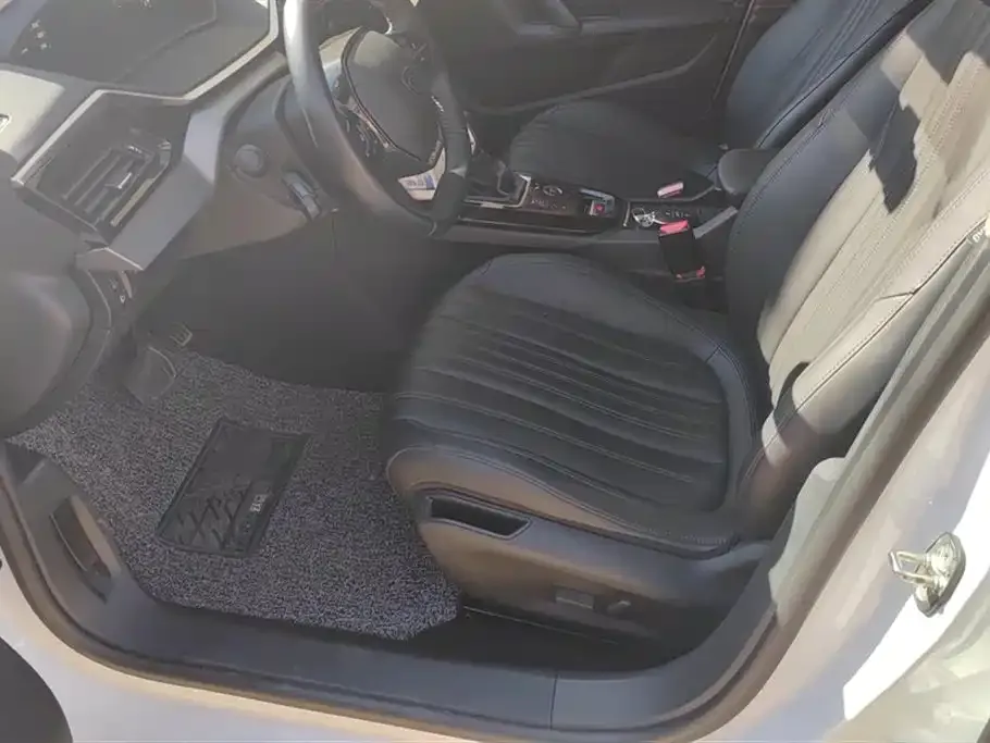 Peugeot 408 2024 из CN, фото 9