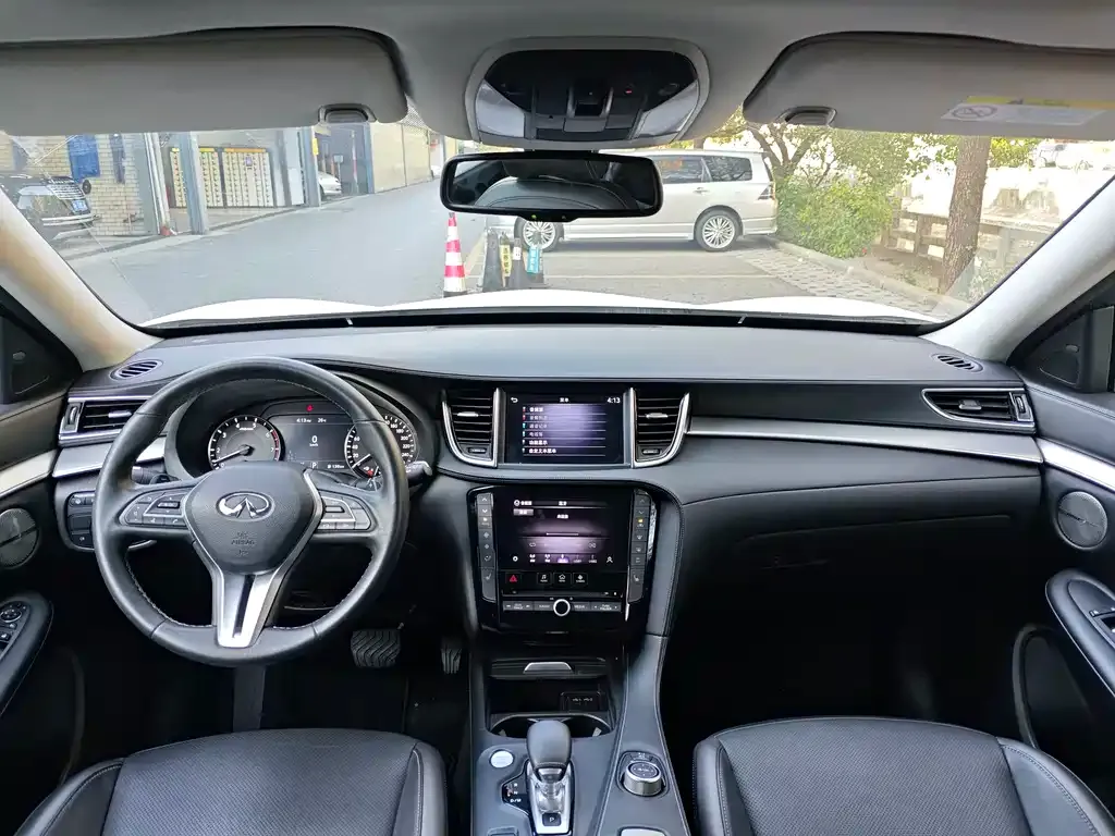 Infiniti QX50 2024 из CN, фото 9