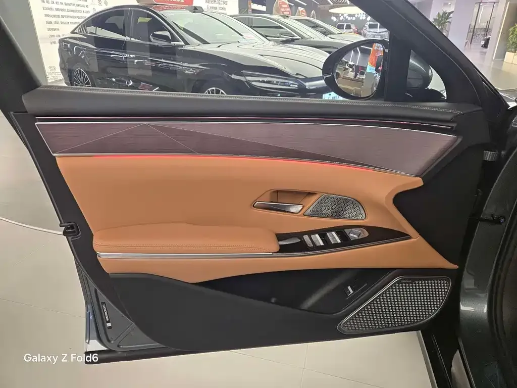 BYD Han L 2025 из CN, фото 5