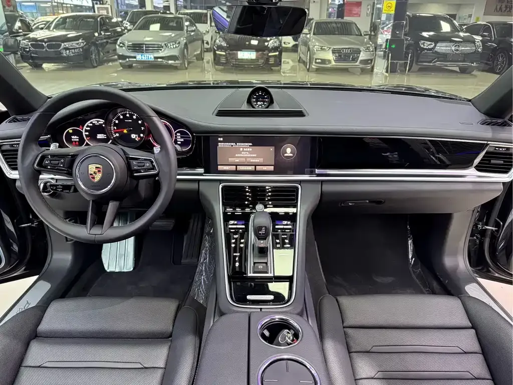 Porsche Panamera 2023 из CN, фото 5