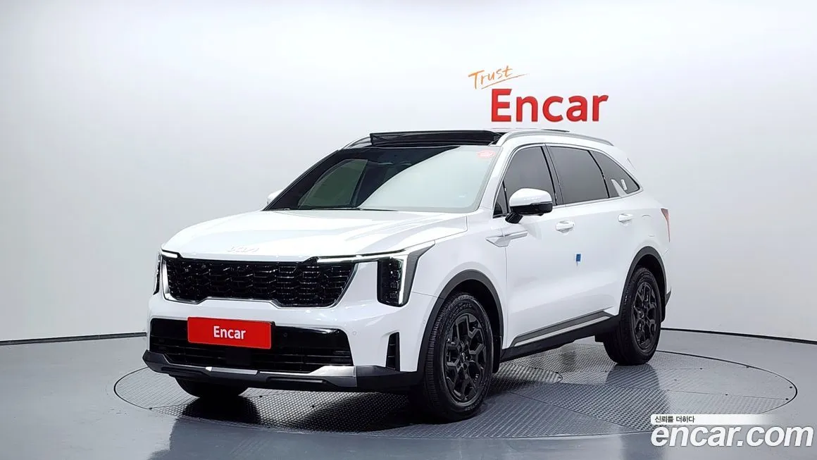 Kia Sorento — фото 1