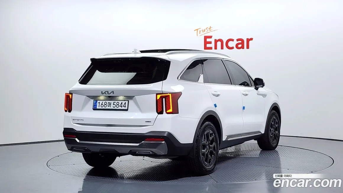 Kia Sorento — фото 2
