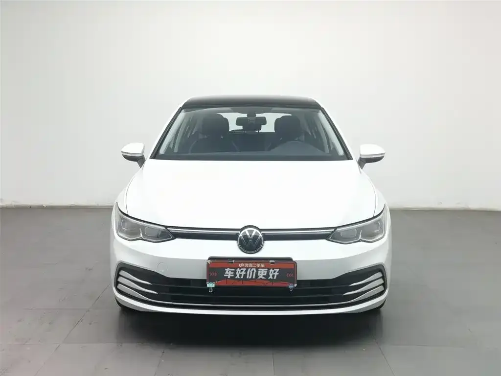 Volkswagen Golf 2023 из CN, фото 3