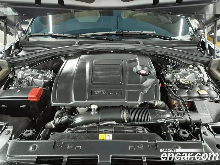 Land Rover Range Rover Velar 2021 из KR, фото 8