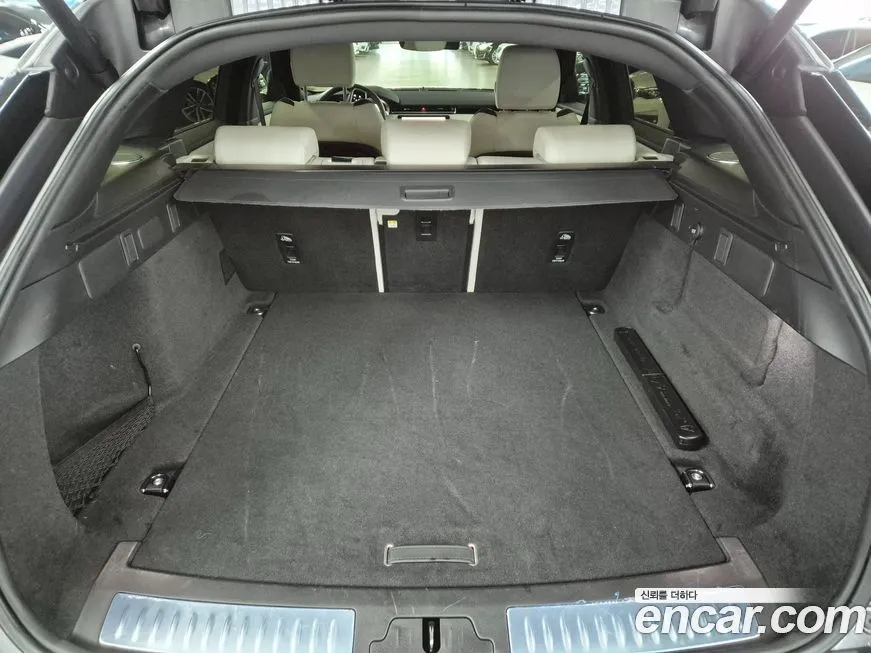 Land Rover Range Rover Velar 2021 из KR, фото 9