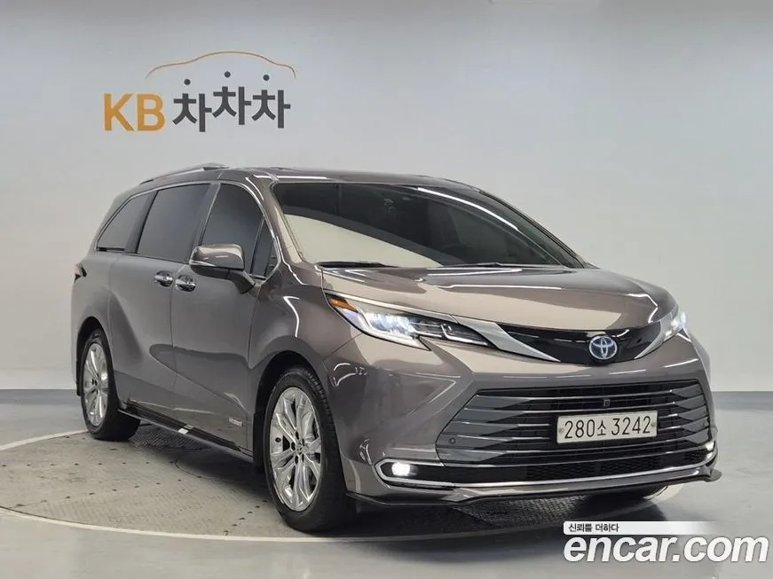 Toyota Sienna 2021 из KR, фото 4