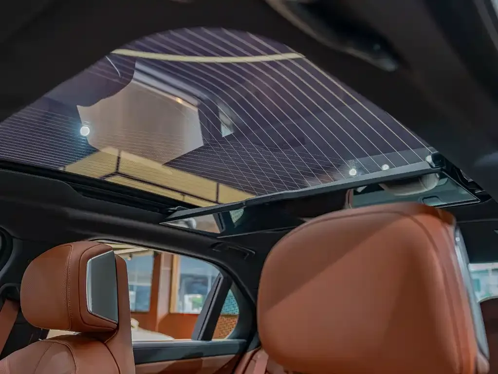 BMW 7 Series 2023 из CN, фото 7