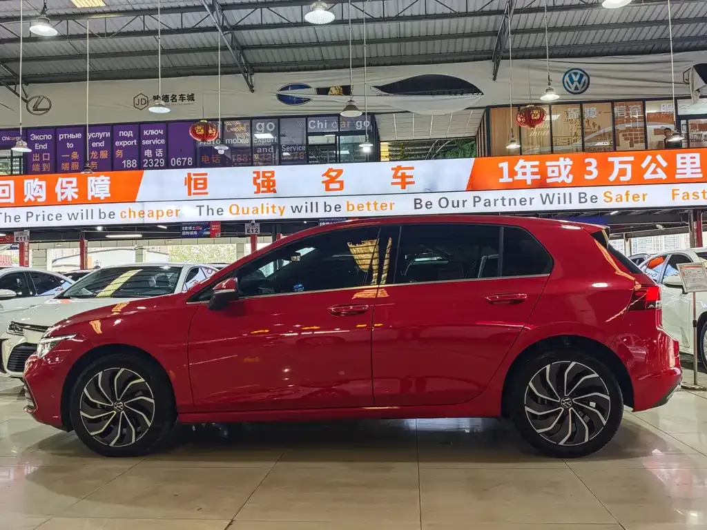 Volkswagen Golf 2021 из CN, фото 3