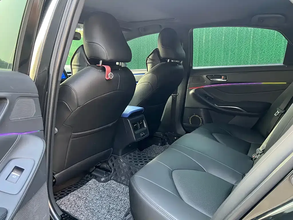 Toyota Avalon 2022 из CN, фото 10
