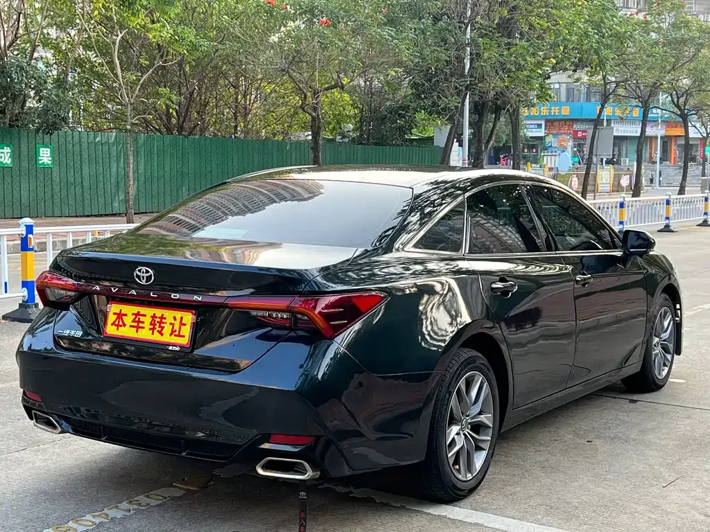 Toyota Avalon 2022 из CN, фото 4
