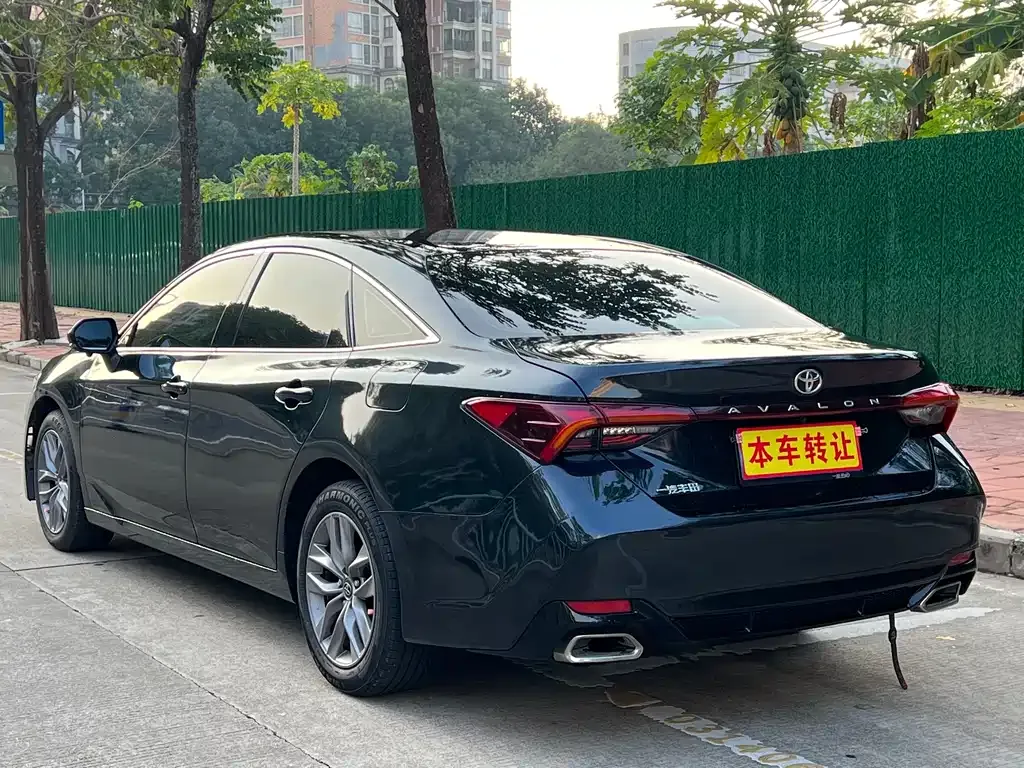 Toyota Avalon 2022 из CN, фото 7