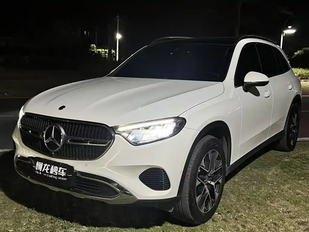 Mercedes-Benz GLC 2024 из CN, фото 1