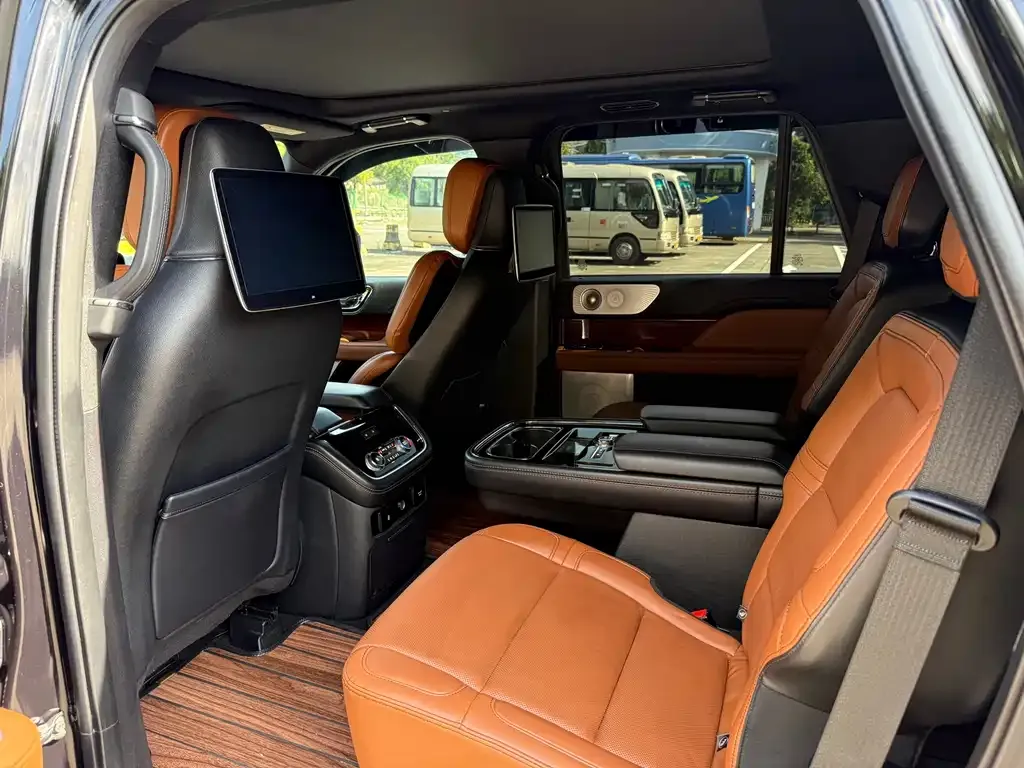 Lincoln Navigator 2022 из CN, фото 8