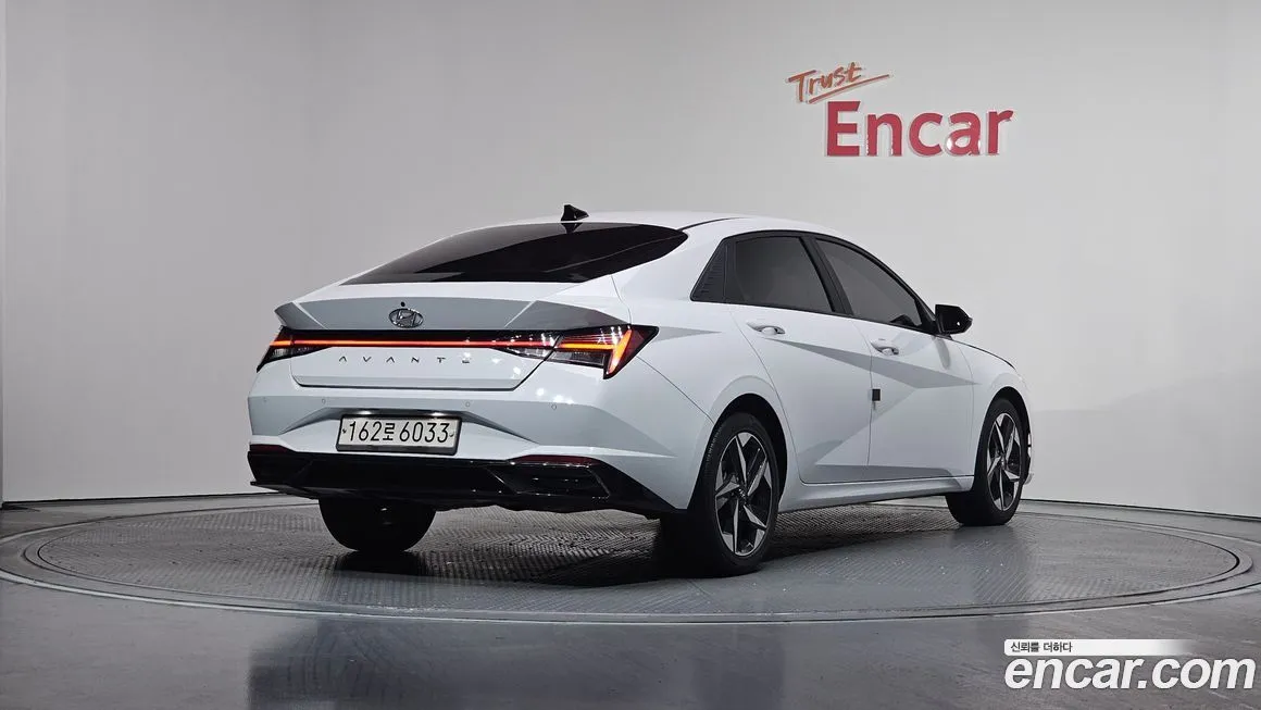 Hyundai AVANTE — фото 2