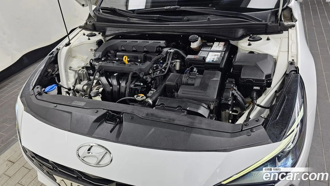 Hyundai AVANTE — фото 6