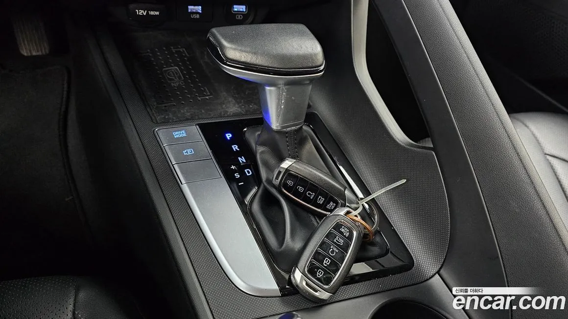 Hyundai AVANTE — фото 9