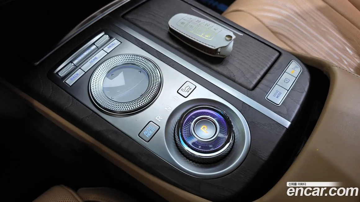 Genesis G80 — фото 9