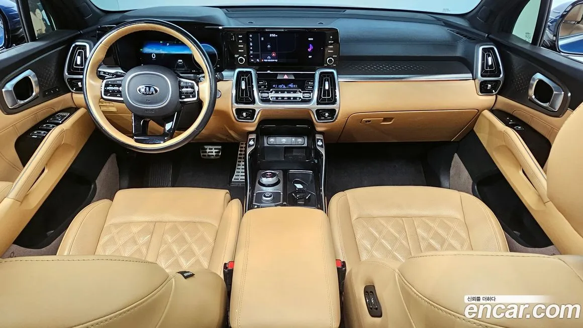 Kia Sorento — фото 7