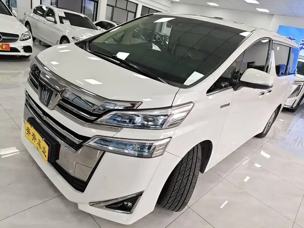 Toyota Vellfire 2021 из CN, фото 1
