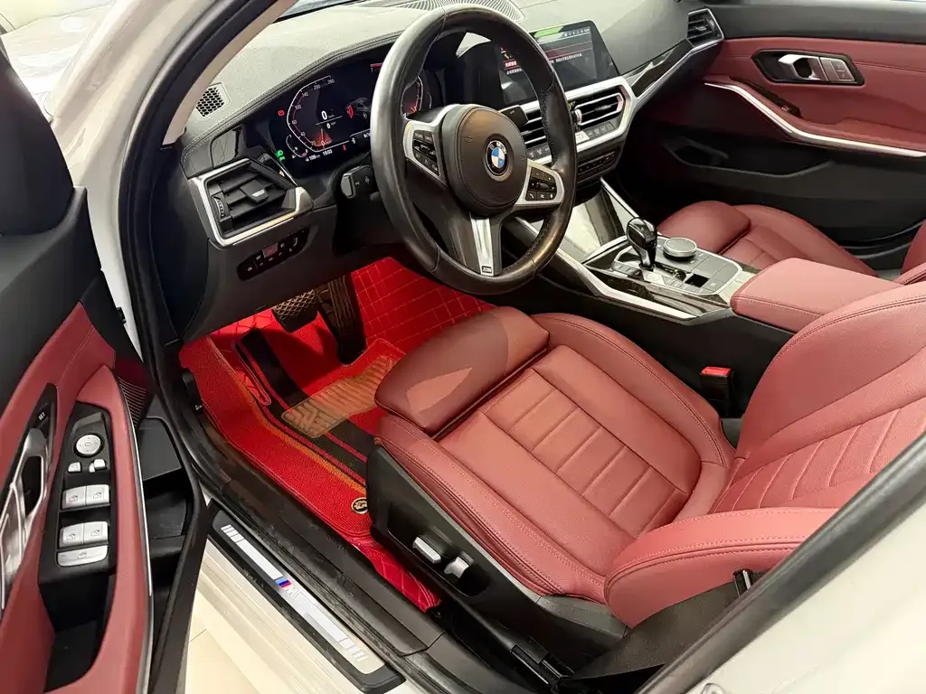 BMW 3 Series 2021 из CN, фото 7