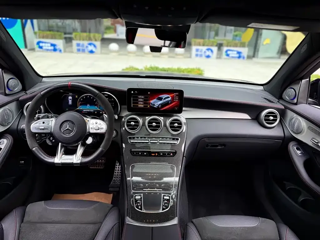 Mercedes-Benz GLC AMG — фото 8