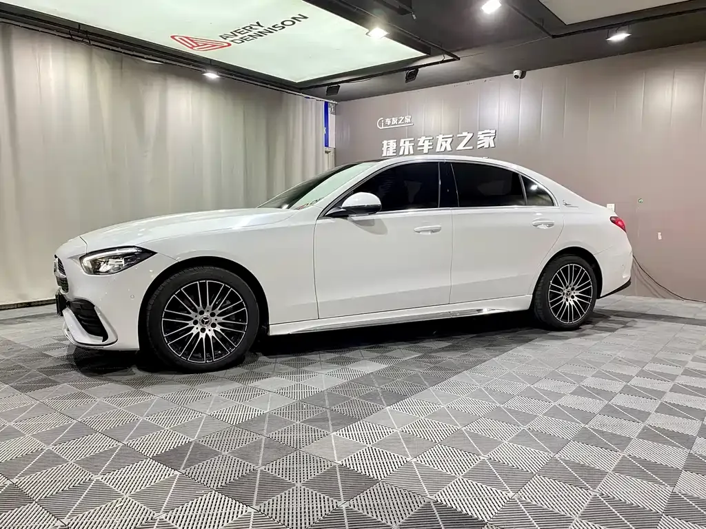 Mercedes-Benz C-Class 2023 из CN, фото 4