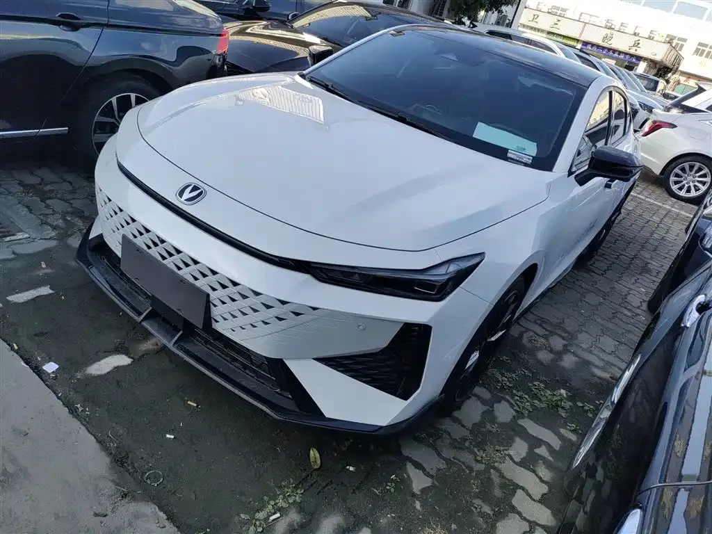 Changan UNI-V 2024 из CN, фото 2