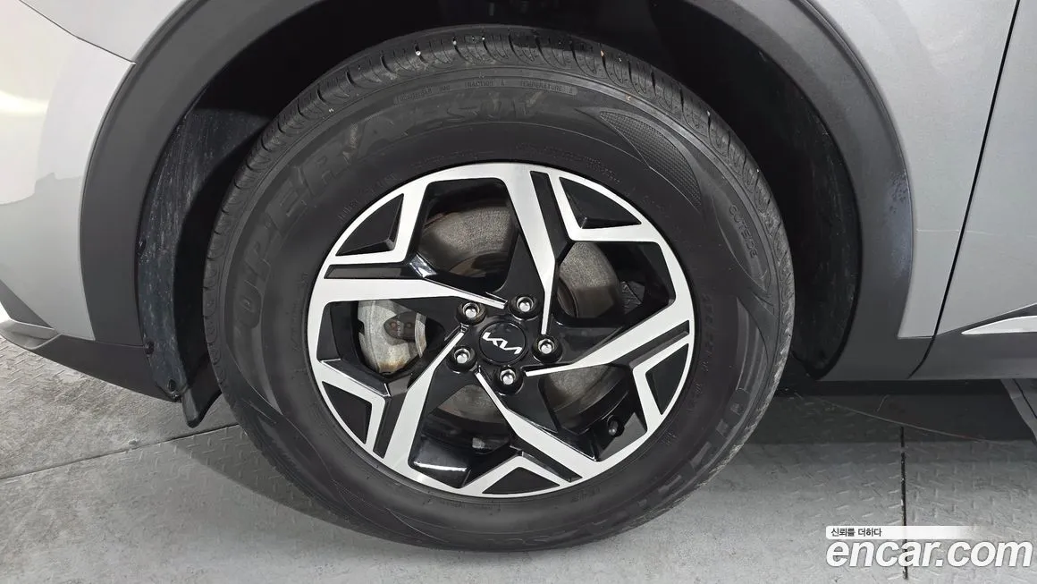 Kia Sportage — фото 5