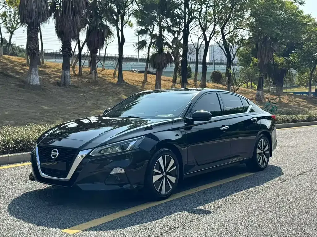 Nissan Teana 2022 из CN, фото 1