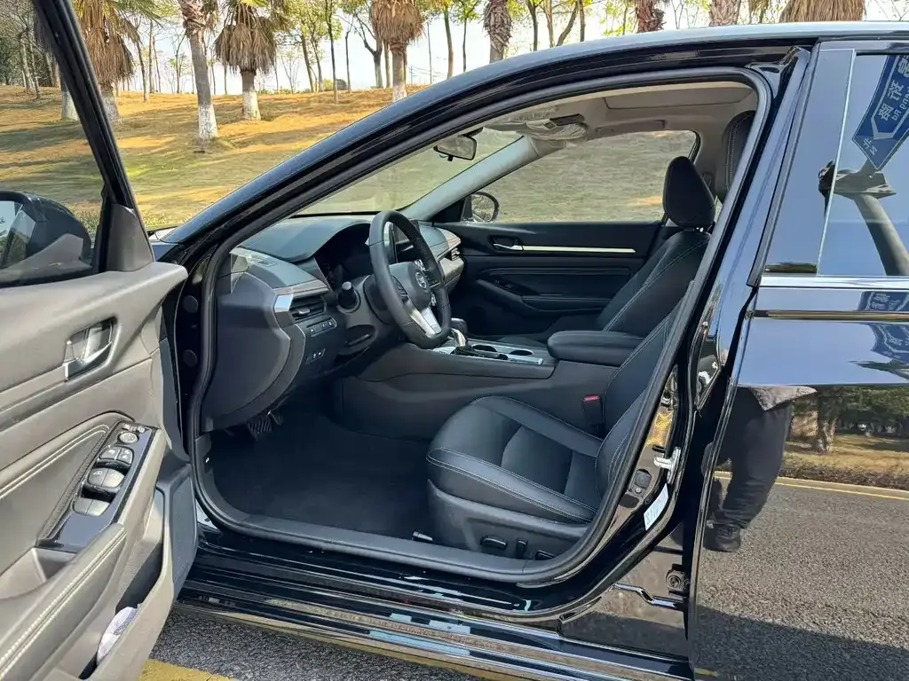 Nissan Teana 2022 из CN, фото 3
